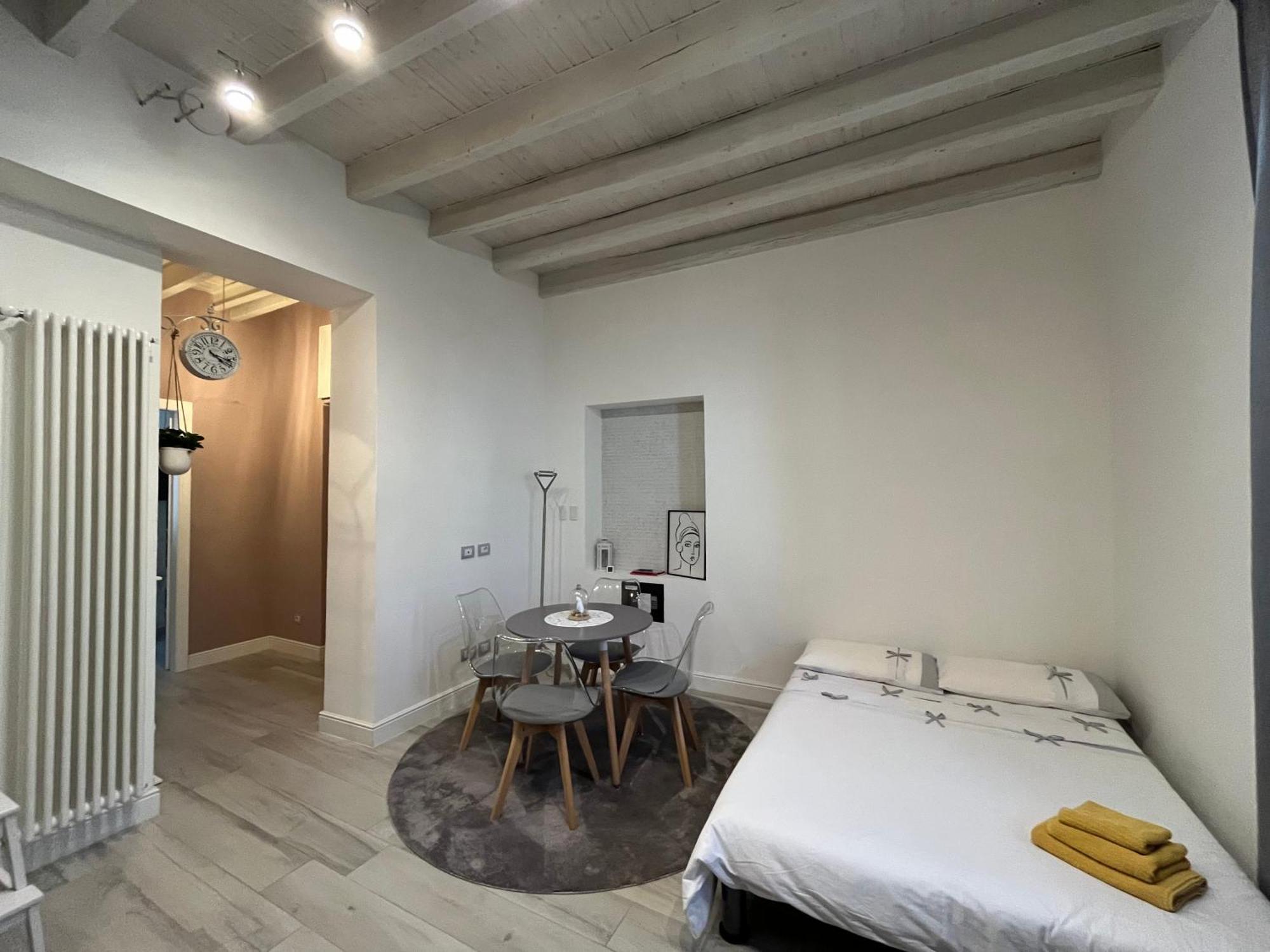Appartamento Casa Di Ringhiera Old Milano Esterno foto